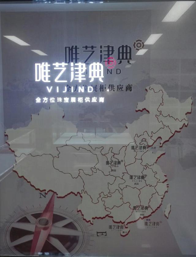 02.jpg